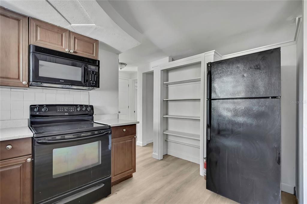 待售: $214,900 (3 贝兹, 2 浴室, 970 平方英尺)