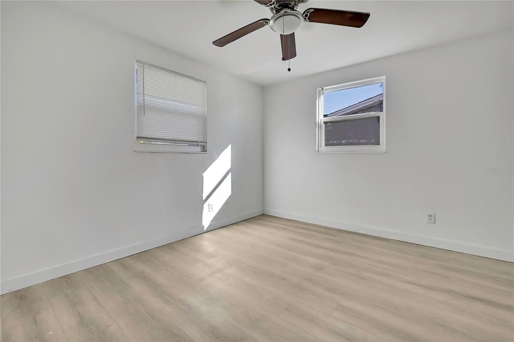 待售: $214,900 (3 贝兹, 2 浴室, 970 平方英尺)