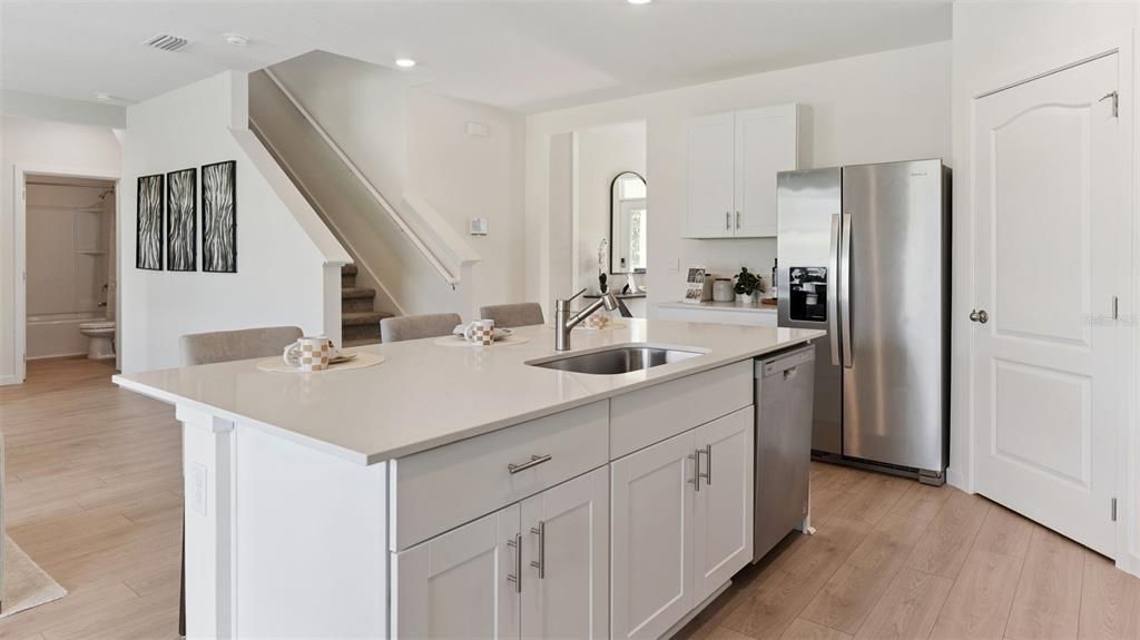 待售: $477,690 (5 贝兹, 3 浴室, 2601 平方英尺)