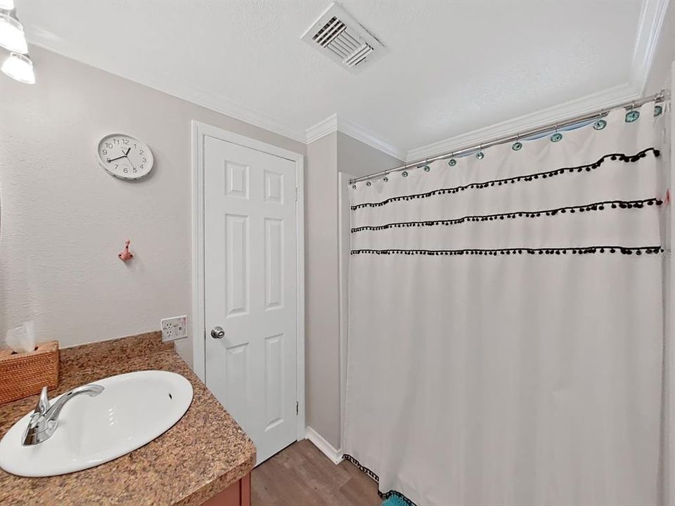 For Sale: $183,000 (2 beds, 2 baths, 1312 Square Feet)