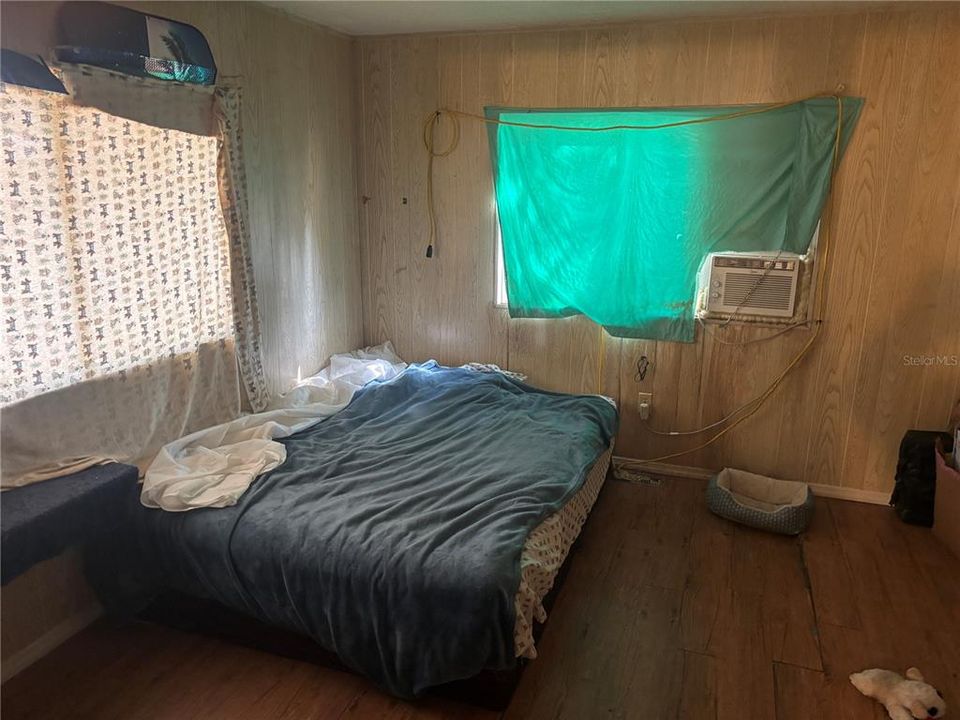 For Sale: $55,000 (2 beds, 2 baths, 840 Square Feet)