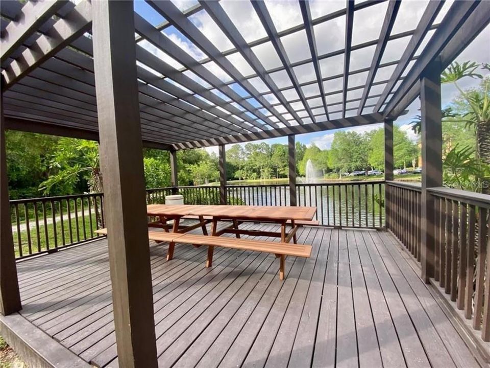 出租: $1,800 (3 贝兹, 2 浴室, 1232 平方英尺)