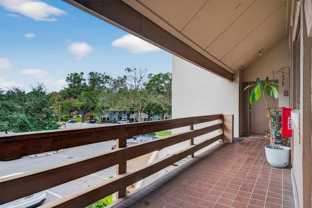 For Sale: $149,000 (2 beds, 3 baths, 1565 Square Feet)