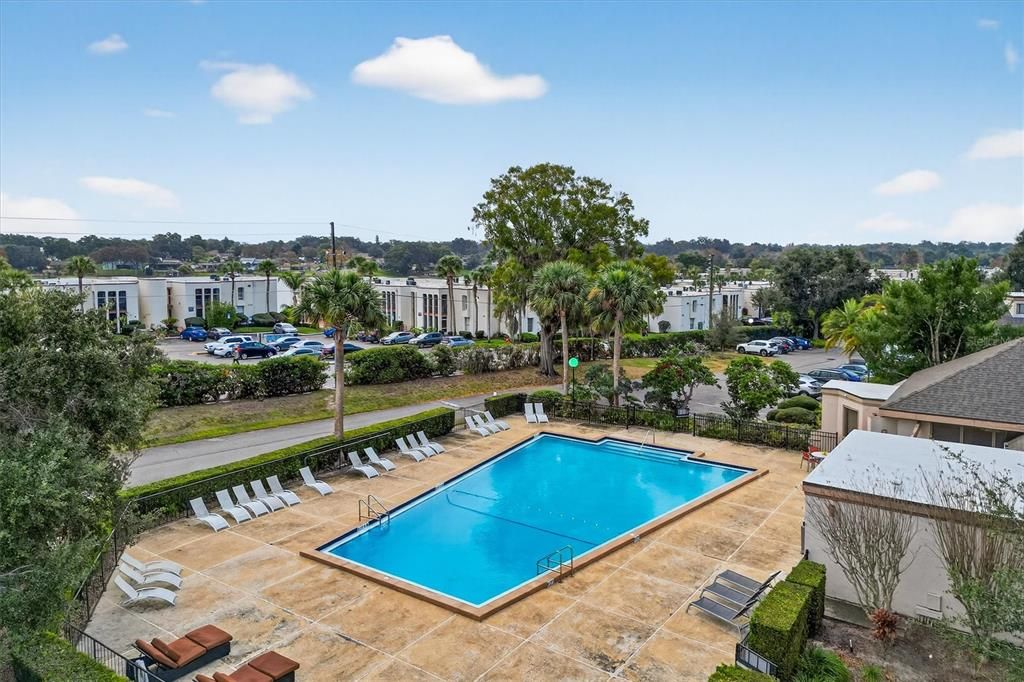 For Sale: $149,000 (2 beds, 3 baths, 1565 Square Feet)