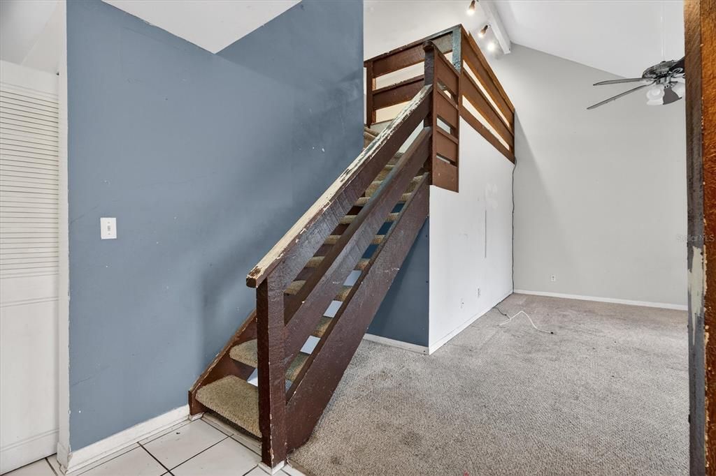 For Sale: $149,000 (2 beds, 3 baths, 1565 Square Feet)