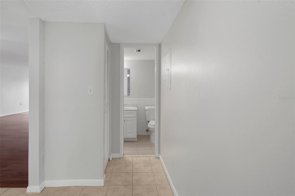 В аренду: $2,500 (2 спален, 2 ванн, 2210 Квадратных фут)