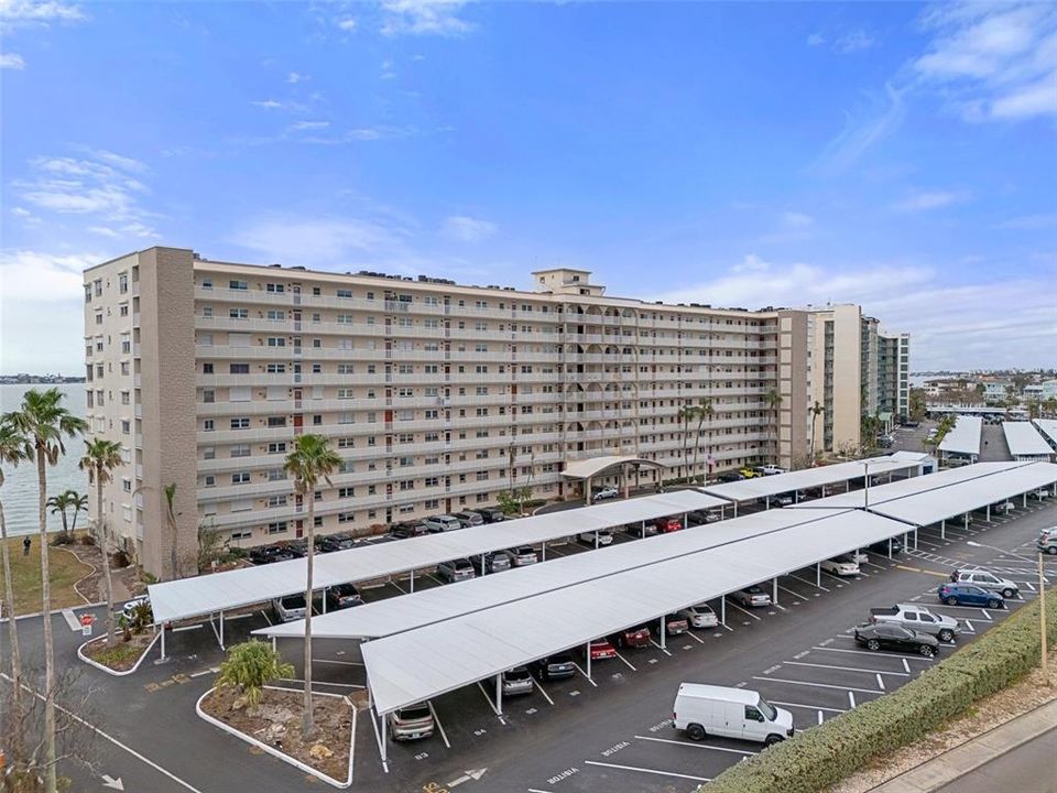 В аренду: $2,500 (2 спален, 2 ванн, 2210 Квадратных фут)