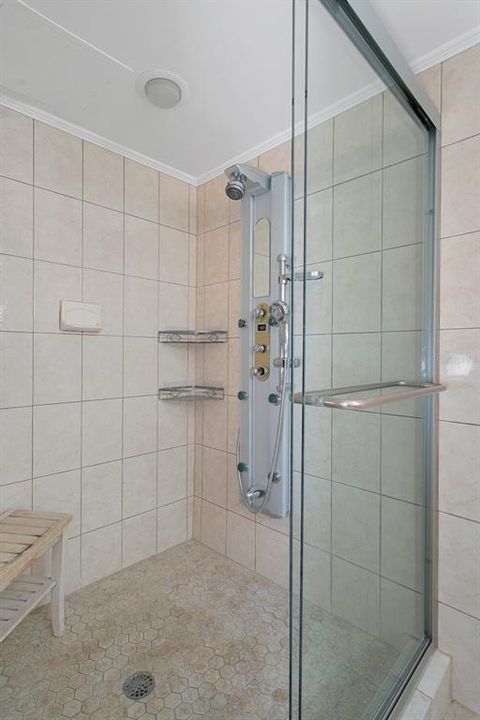 В аренду: $2,500 (2 спален, 2 ванн, 2210 Квадратных фут)