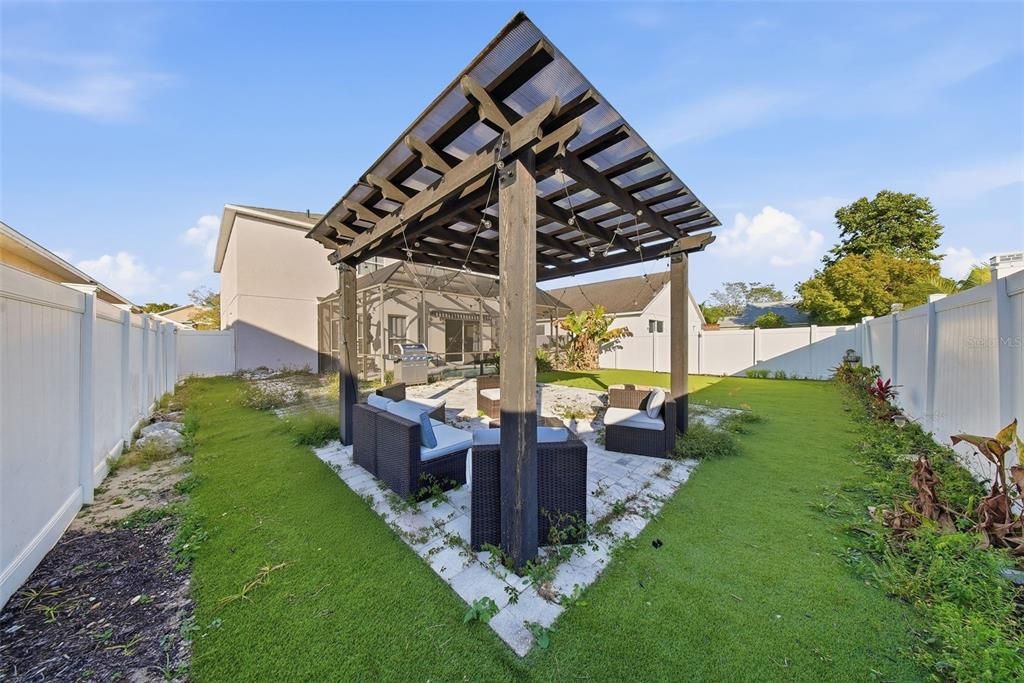 待售: $419,000 (4 贝兹, 3 浴室, 2365 平方英尺)