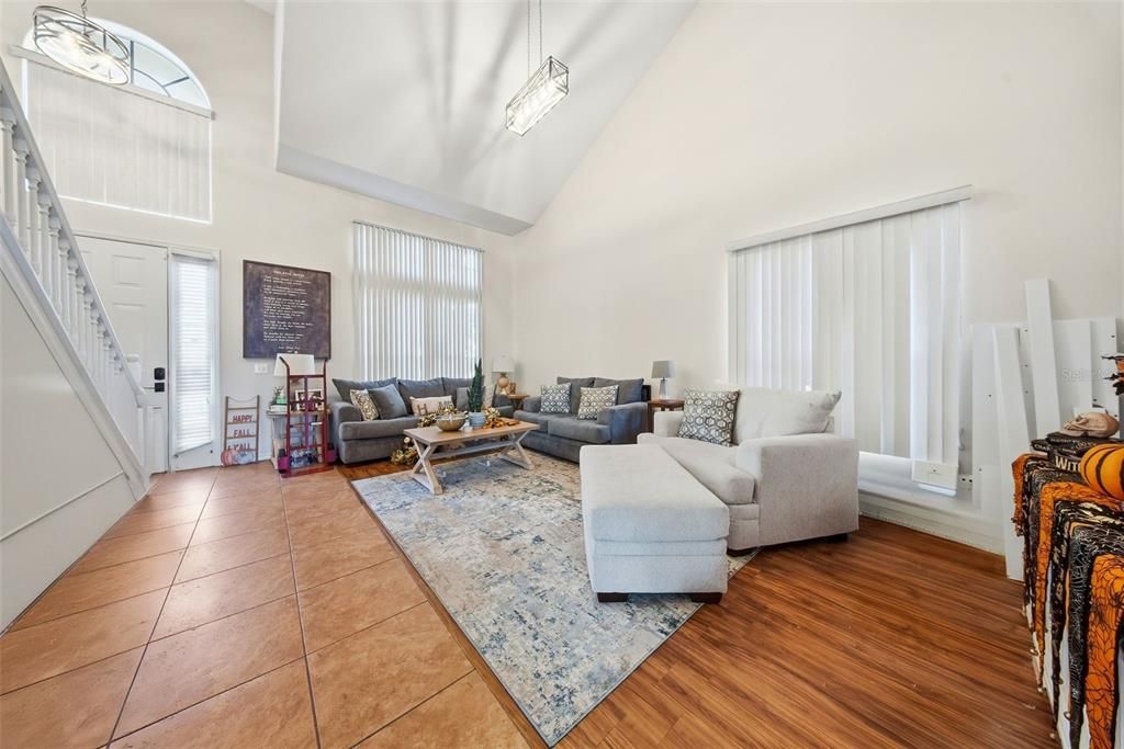 待售: $419,000 (4 贝兹, 3 浴室, 2365 平方英尺)