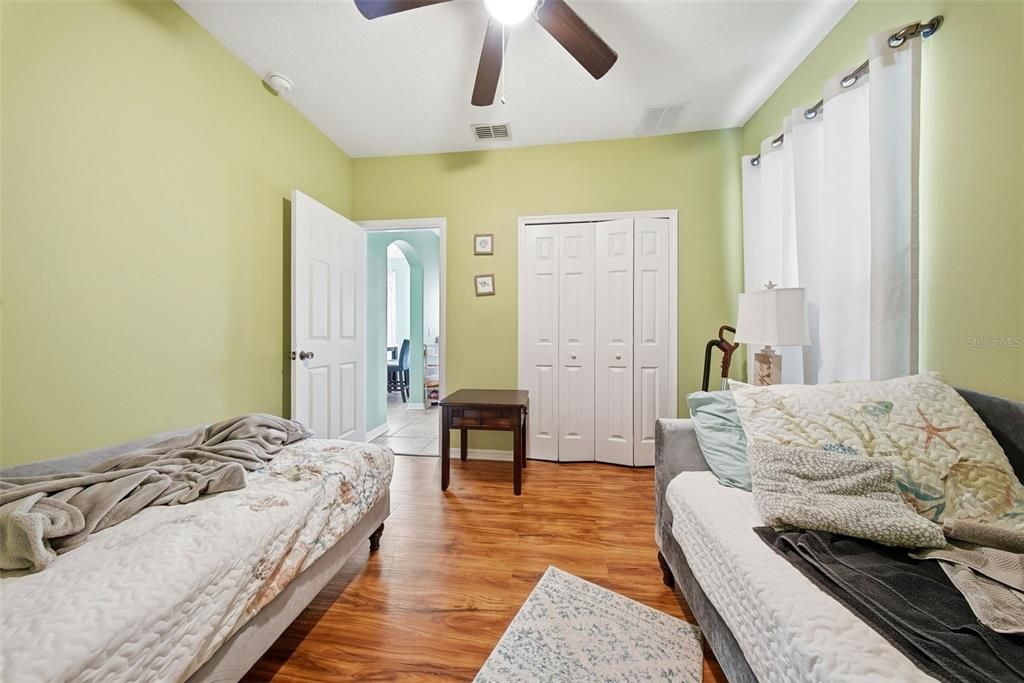 待售: $419,000 (4 贝兹, 3 浴室, 2365 平方英尺)