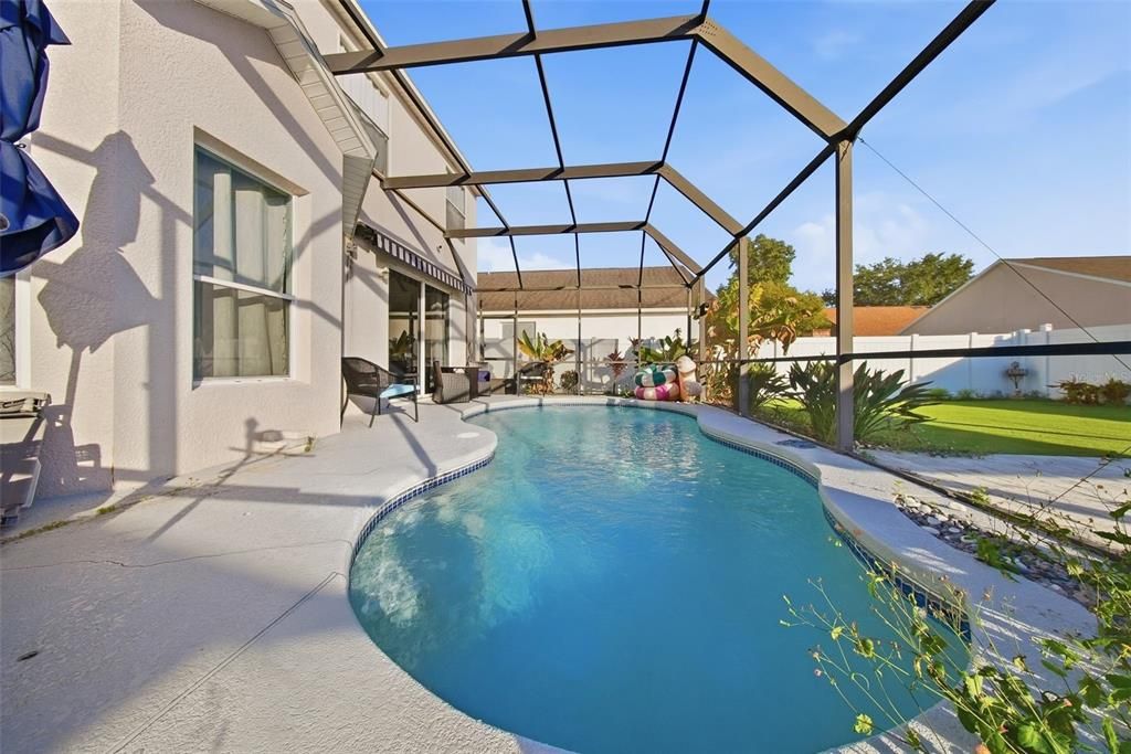 待售: $419,000 (4 贝兹, 3 浴室, 2365 平方英尺)