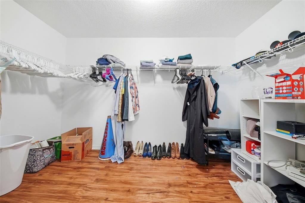 待售: $419,000 (4 贝兹, 3 浴室, 2365 平方英尺)