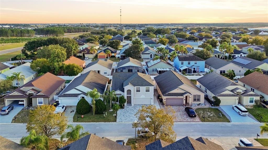 待售: $419,000 (4 贝兹, 3 浴室, 2365 平方英尺)