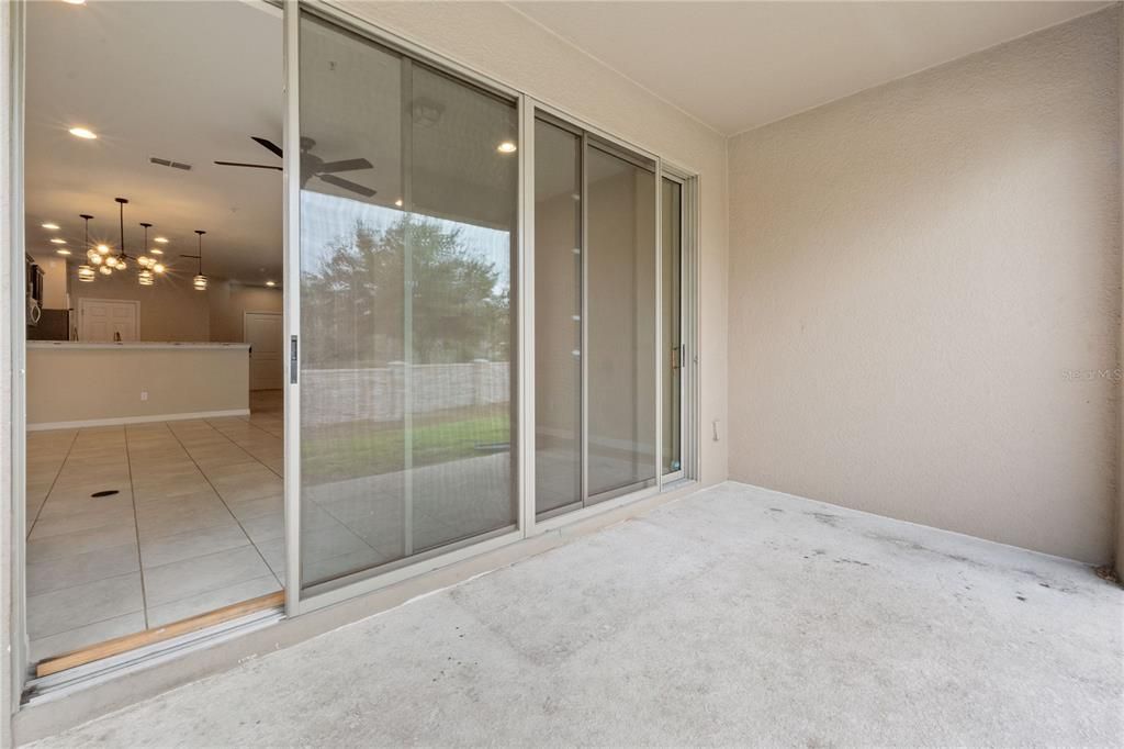 For Sale: $279,900 (3 beds, 2 baths, 1450 Square Feet)