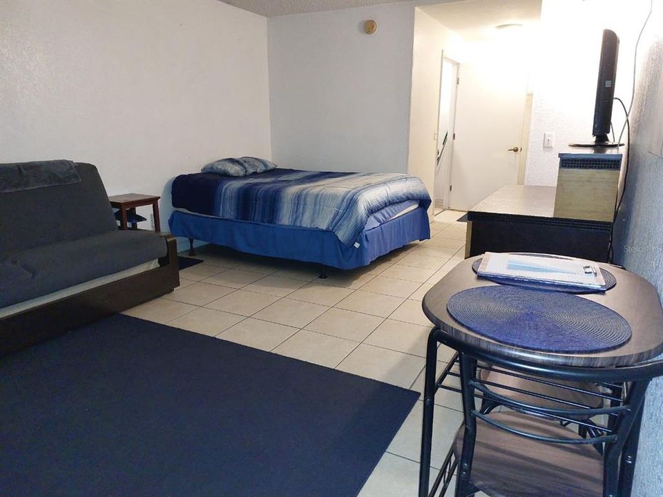 待售: $70,000 (0 贝兹, 1 浴室, 300 平方英尺)