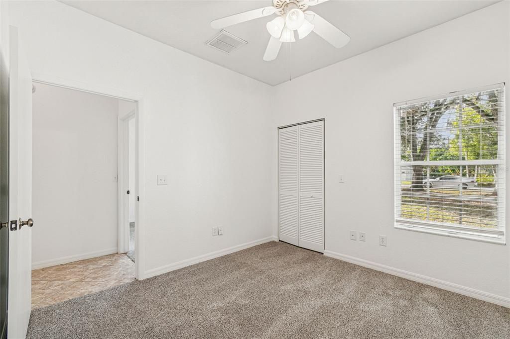 En Venta: $325,000 (3 camas, 2 baños, 1697 Pies cuadrados)