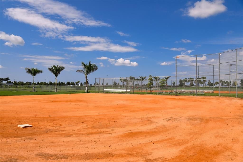 For Sale: $615,061 (4 beds, 2 baths, 2197 Square Feet)