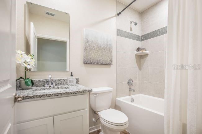 待售: $354,900 (4 贝兹, 2 浴室, 1876 平方英尺)