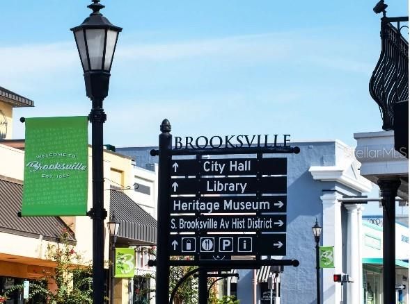 待售: $354,900 (4 贝兹, 2 浴室, 1876 平方英尺)