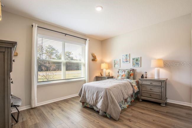 待售: $354,900 (4 贝兹, 2 浴室, 1876 平方英尺)