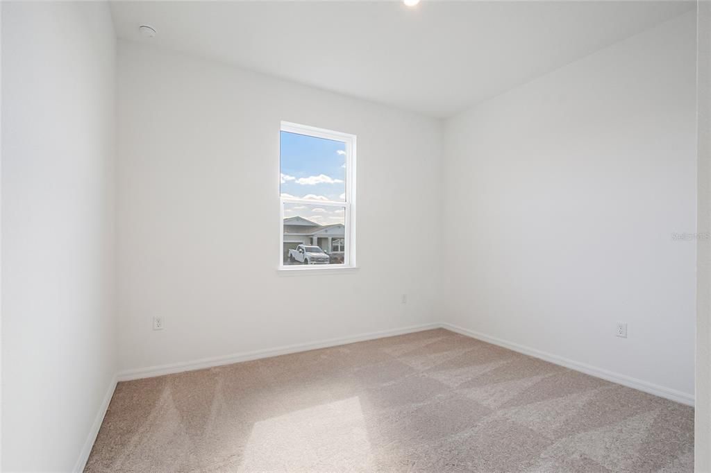 For Rent: $2,150 (3 beds, 2 baths, 1589 Square Feet)