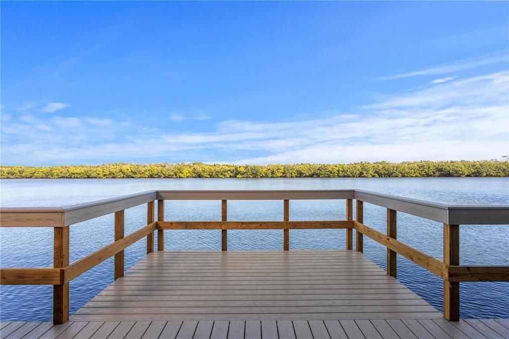 For Sale: $349,900 (2 beds, 12 baths, 1095 Square Feet)