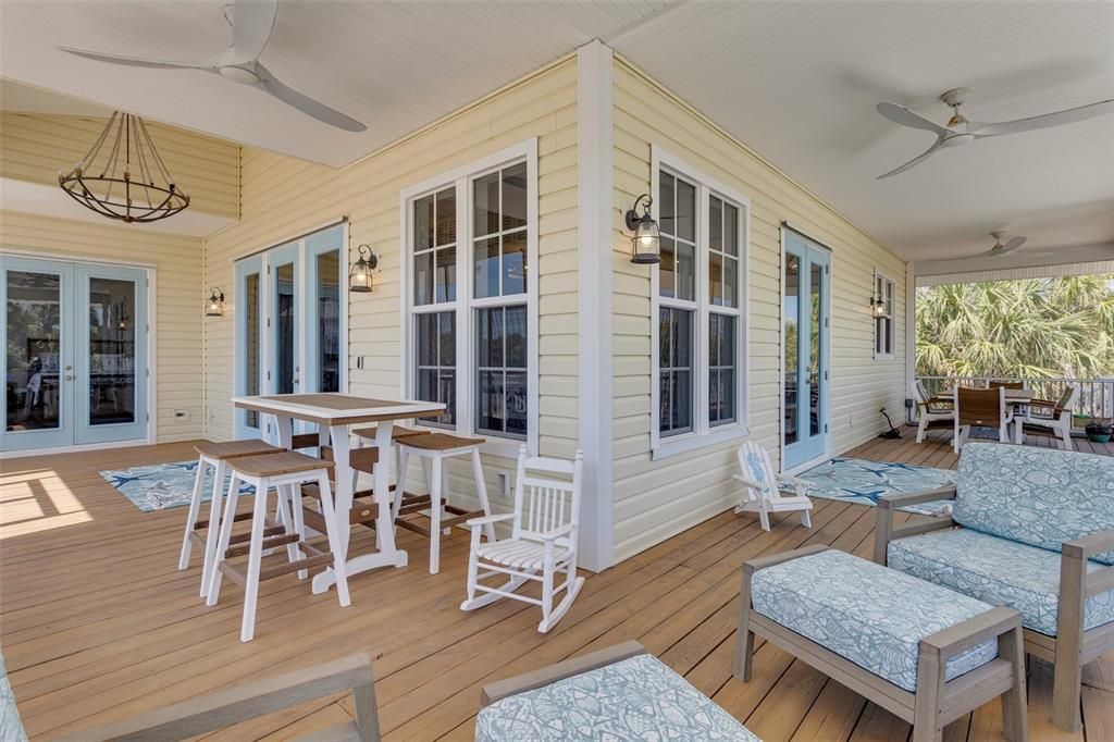 На продажу: $994,500 (3 спален, 2 ванн, 1430 Квадратных фут)