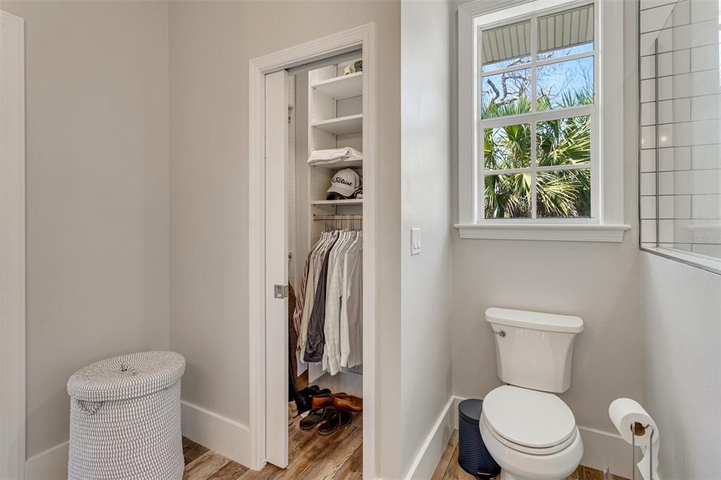 На продажу: $994,500 (3 спален, 2 ванн, 1430 Квадратных фут)