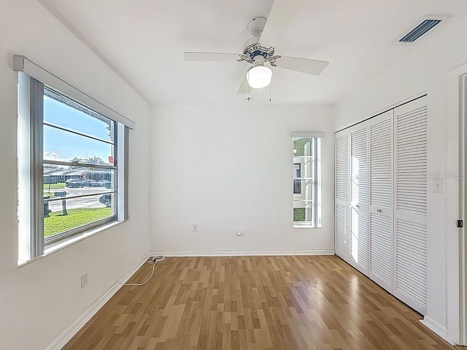 En Venta: $487,000 (3 camas, 2 baños, 1276 Pies cuadrados)