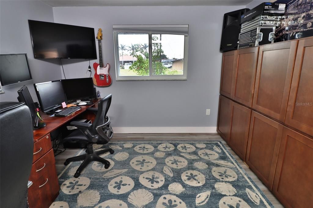 На продажу: $799,000 (3 спален, 3 ванн, 2243 Квадратных фут)