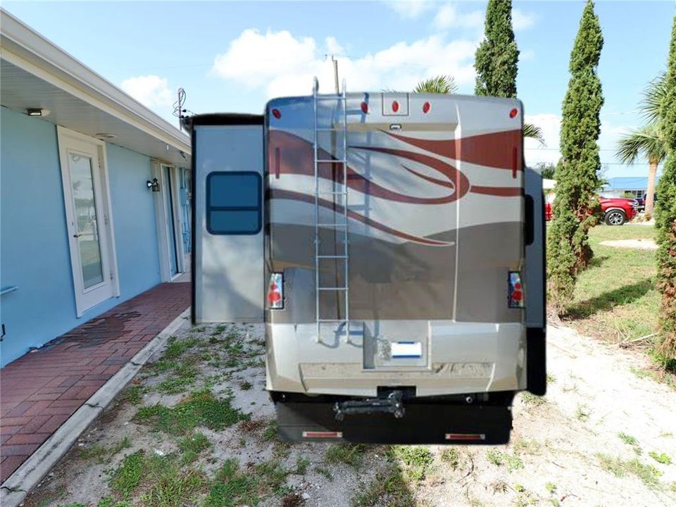 На продажу: $799,000 (3 спален, 3 ванн, 2243 Квадратных фут)