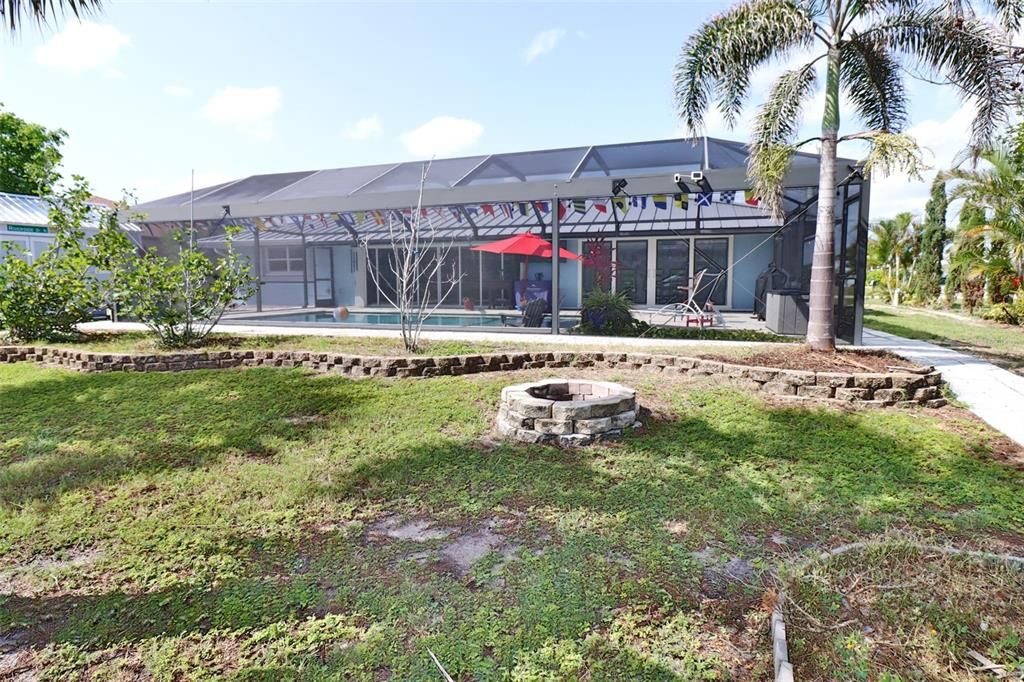 На продажу: $799,000 (3 спален, 3 ванн, 2243 Квадратных фут)