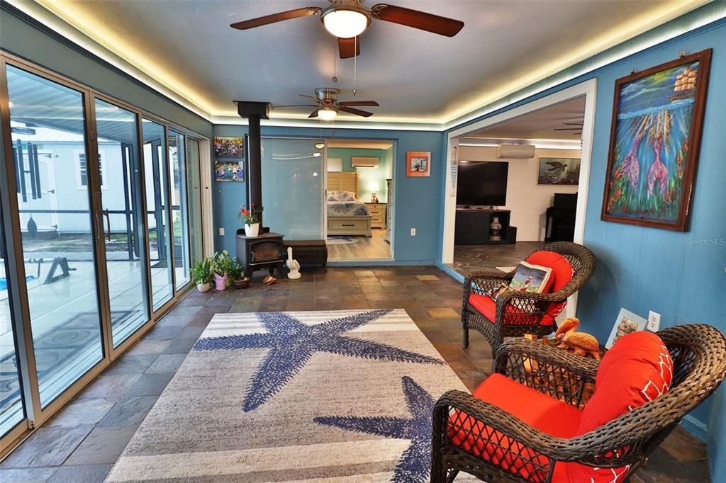 На продажу: $799,000 (3 спален, 3 ванн, 2243 Квадратных фут)