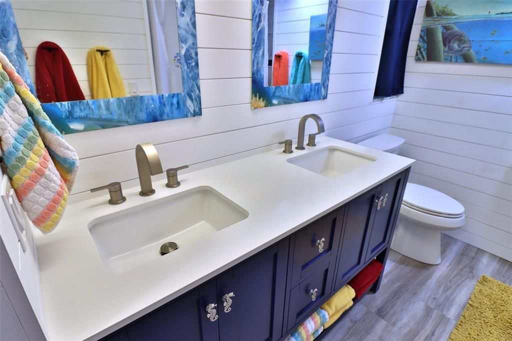 На продажу: $799,000 (3 спален, 3 ванн, 2243 Квадратных фут)