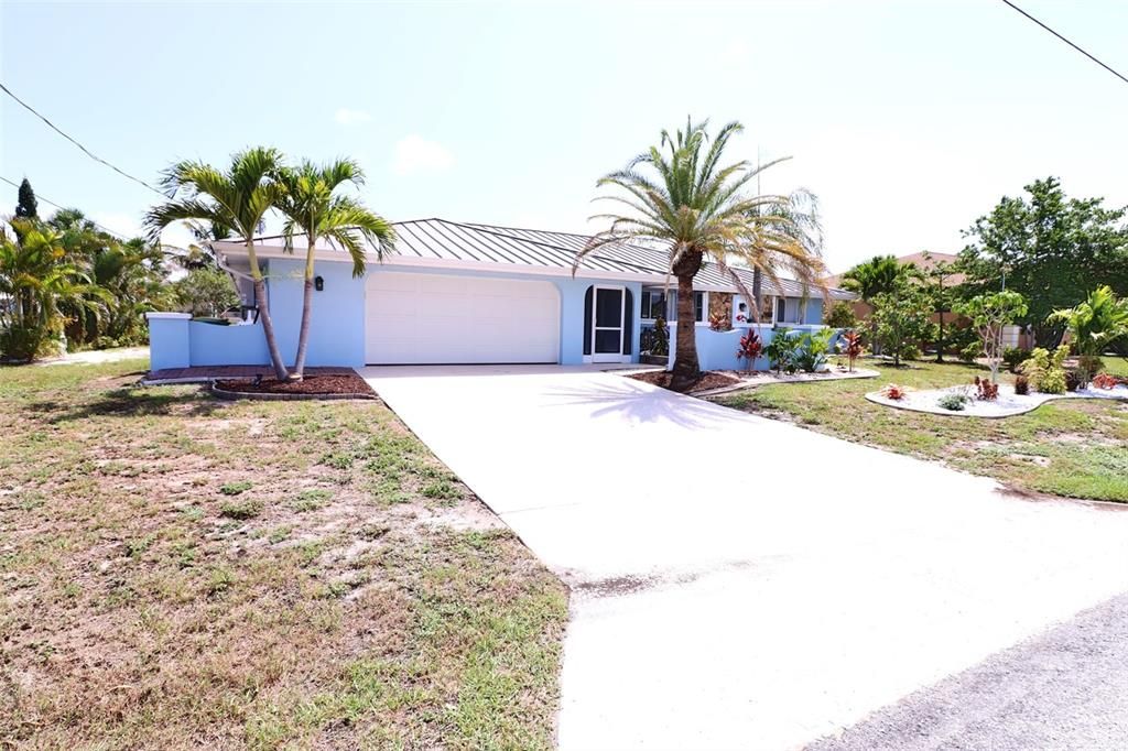 На продажу: $799,000 (3 спален, 3 ванн, 2243 Квадратных фут)