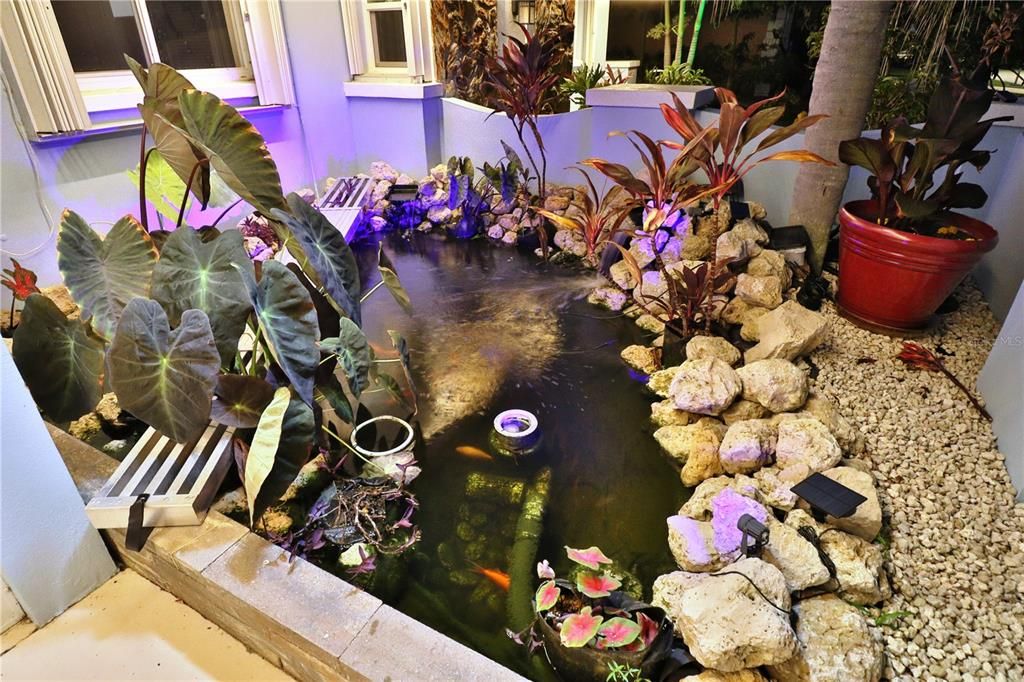 На продажу: $799,000 (3 спален, 3 ванн, 2243 Квадратных фут)