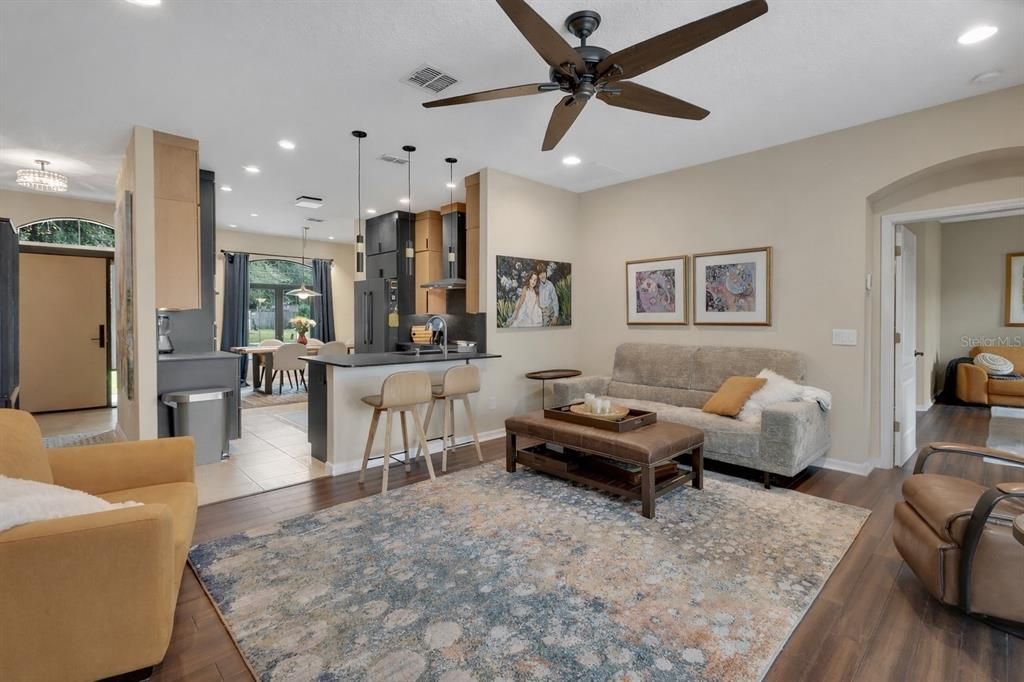 待售: $469,900 (3 贝兹, 2 浴室, 1964 平方英尺)