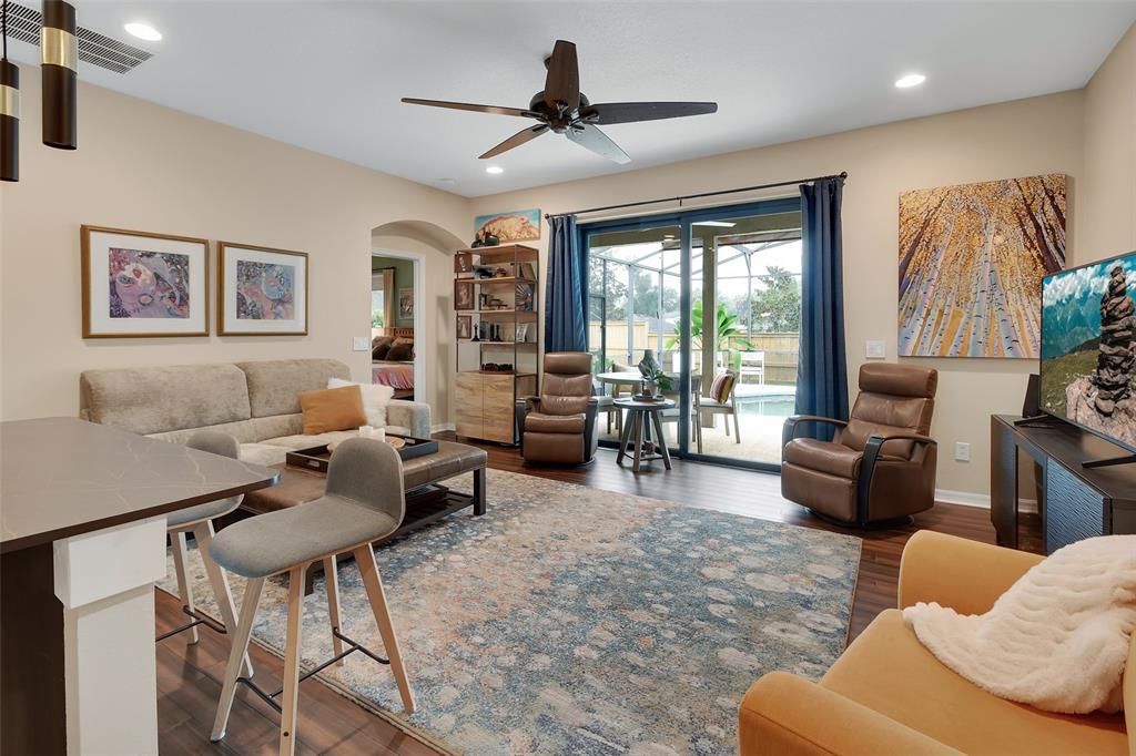 待售: $469,900 (3 贝兹, 2 浴室, 1964 平方英尺)