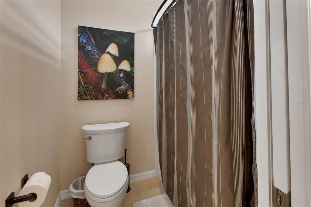 待售: $469,900 (3 贝兹, 2 浴室, 1964 平方英尺)