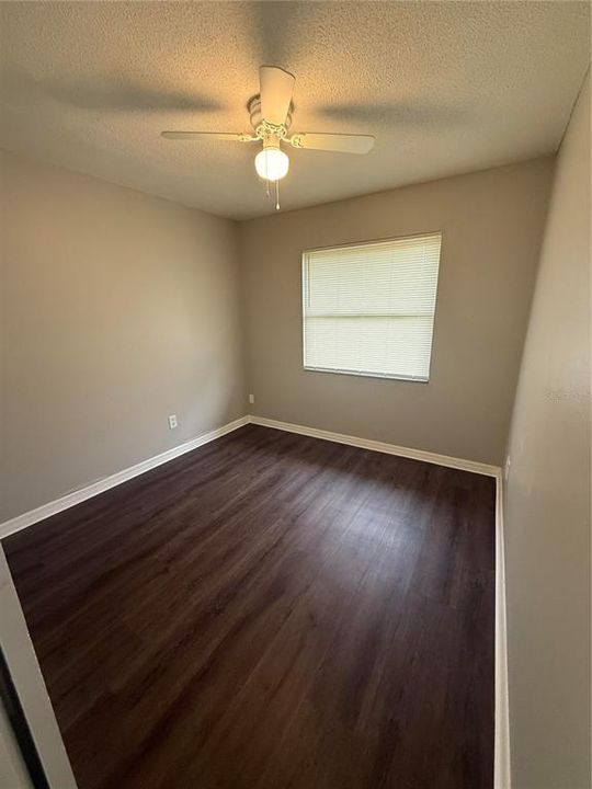 В аренду: $2,095 (3 спален, 1 ванн, 1225 Квадратных фут)