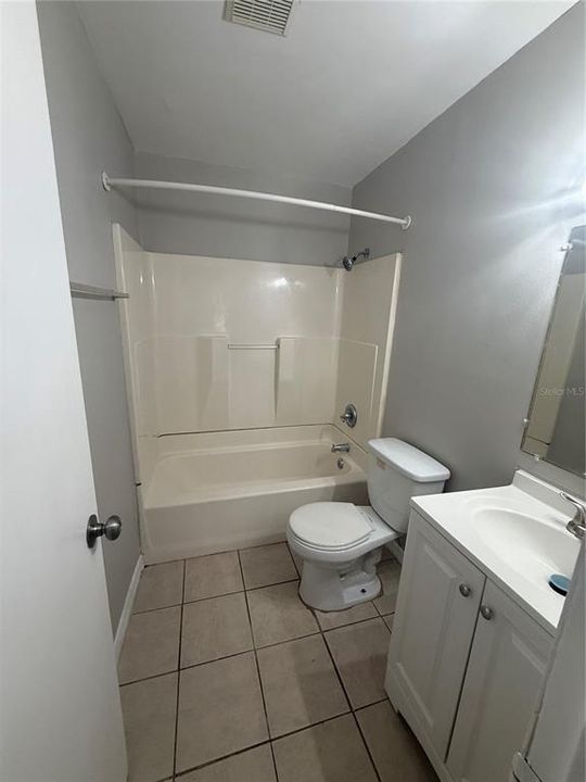 В аренду: $2,095 (3 спален, 1 ванн, 1225 Квадратных фут)