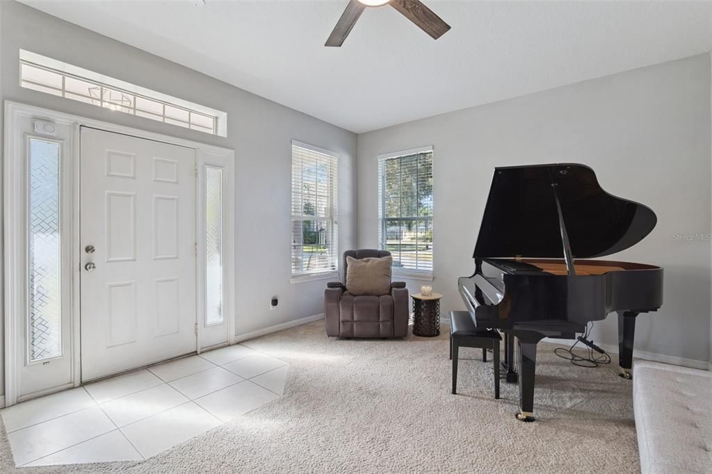 For Sale: $385,000 (3 beds, 2 baths, 1860 Square Feet)