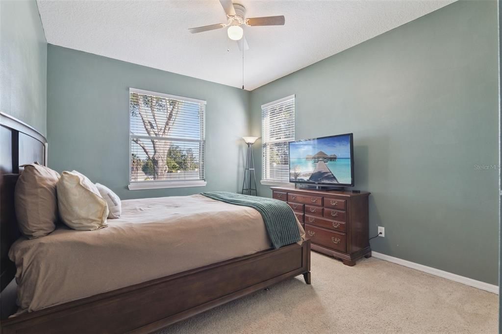 For Sale: $385,000 (3 beds, 2 baths, 1860 Square Feet)