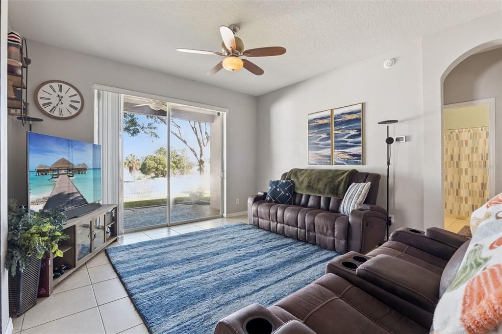 For Sale: $385,000 (3 beds, 2 baths, 1860 Square Feet)