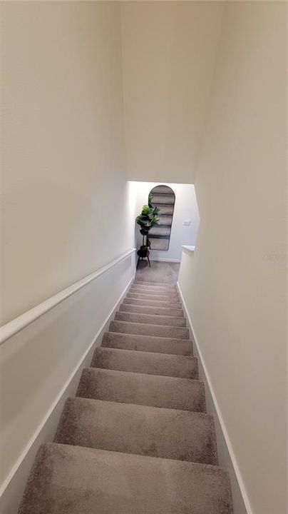 For Sale: $305,000 (3 beds, 2 baths, 1673 Square Feet)