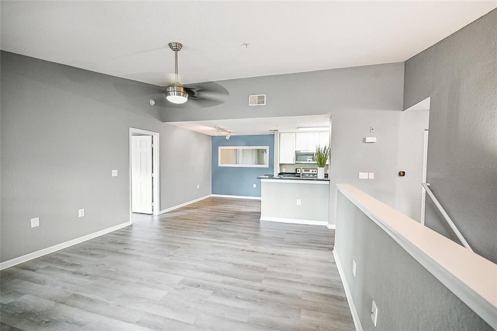 出租: $1,999 (3 贝兹, 2 浴室, 1324 平方英尺)