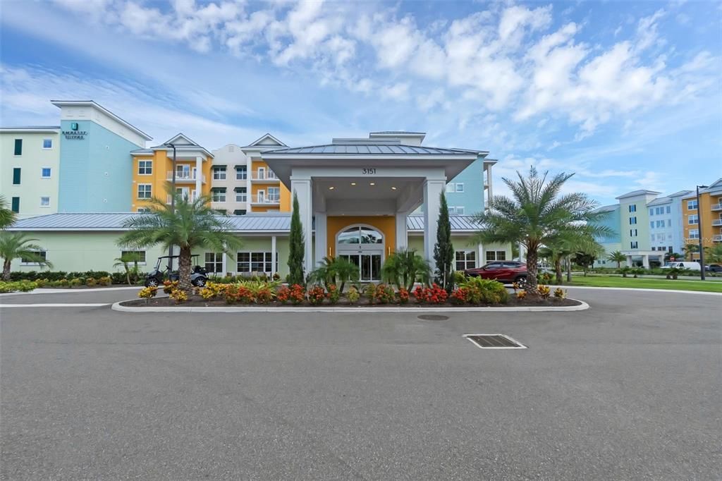 На продажу: $348,999 (1 спален, 1 ванн, 745 Квадратных фут)