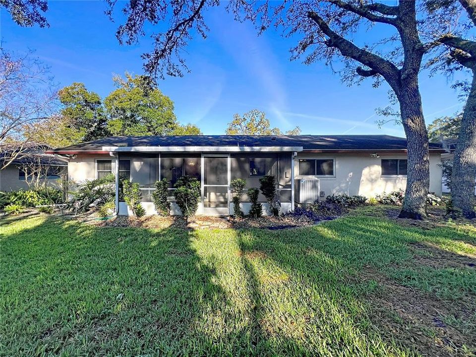 На продажу: $400,000 (4 спален, 2 ванн, 1849 Квадратных фут)