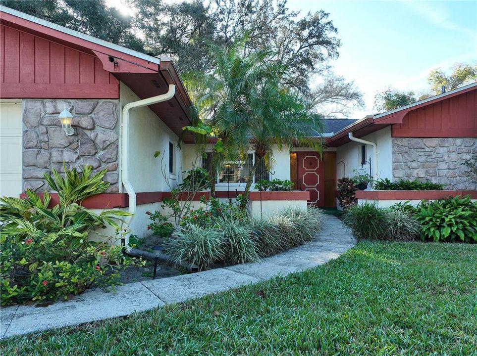 На продажу: $400,000 (4 спален, 2 ванн, 1849 Квадратных фут)